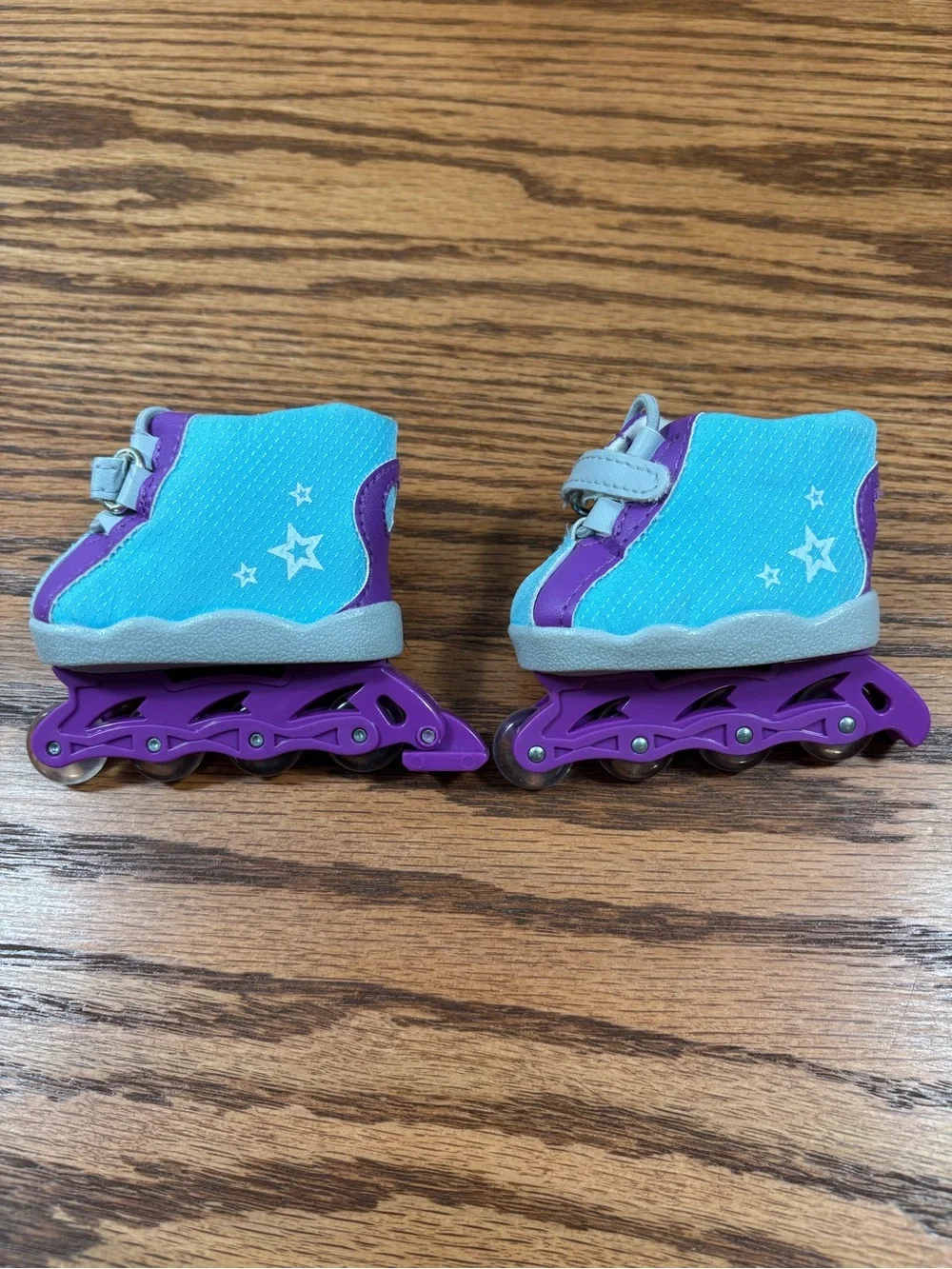 American Girl Skates and Gear Accessory Set F3442 Dolls 2013